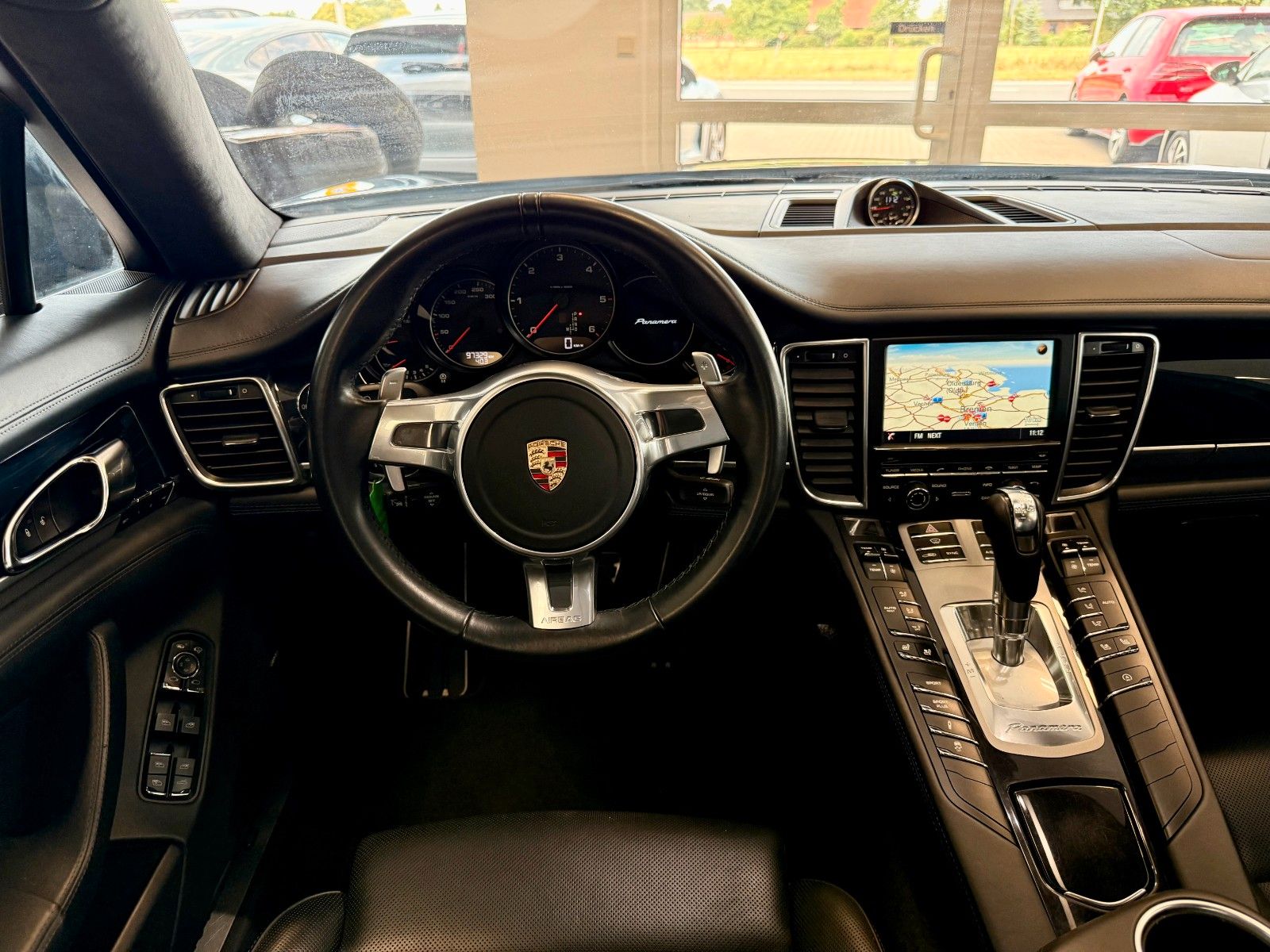 Fahrzeugabbildung Porsche Panamera Diesel AHK/ACC/Glasdach/BOSE/LED