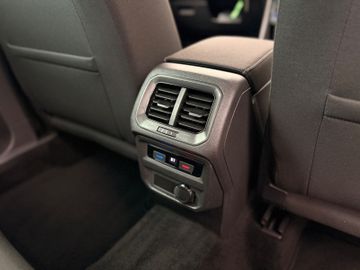 Volkswagen Tiguan - 12