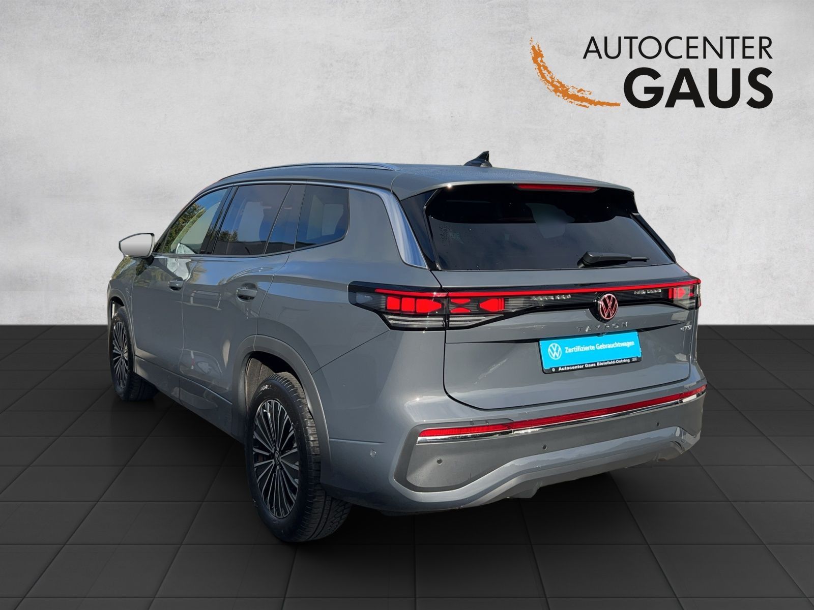 Tayron Elegance 1.5 eTSI DSG AHK*Navi*ACC*
