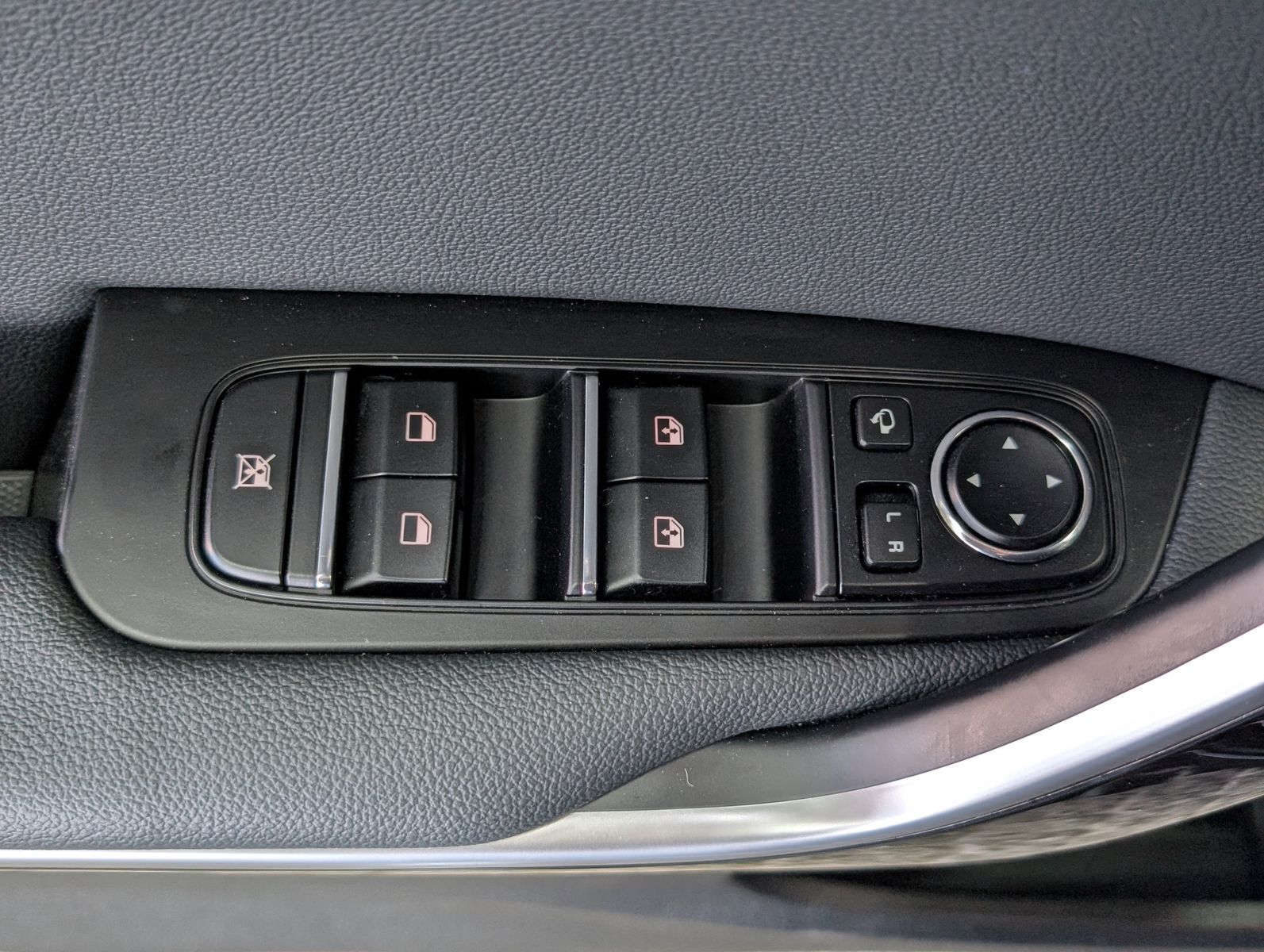 Fahrzeugabbildung Kia cee'd Sportswagon 1.5 Ultimate Style-Pak SCC JBL