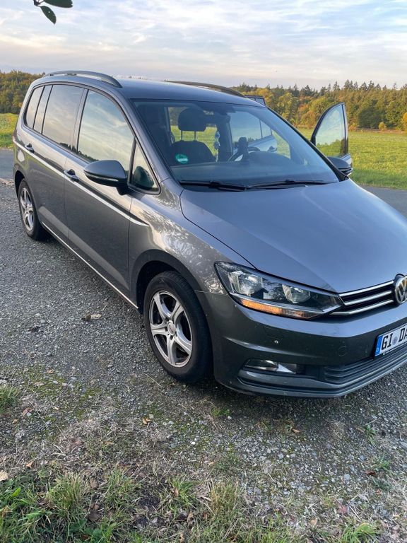 Image of Volkswagen Touran