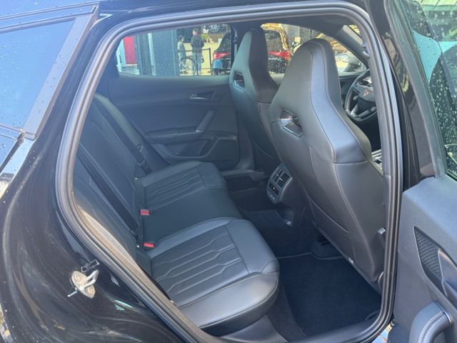 Formentor VZ 2.0TSI DSG *NAVI+LEDER+COPPER+AHK*