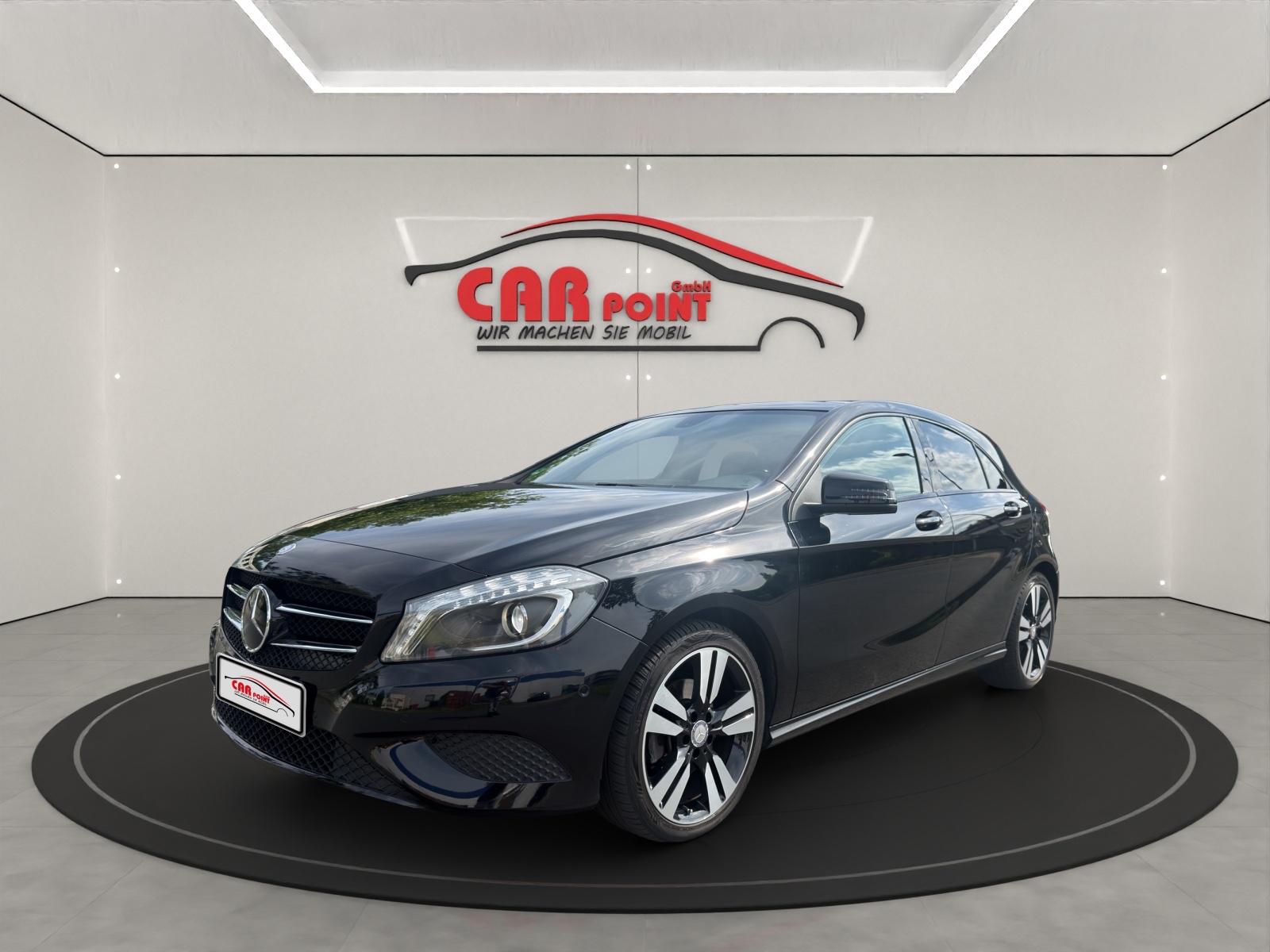 Mercedes-Benz A 200 AUTOMATIK PANO NIGHT NAVI R.KMR AHK XENON