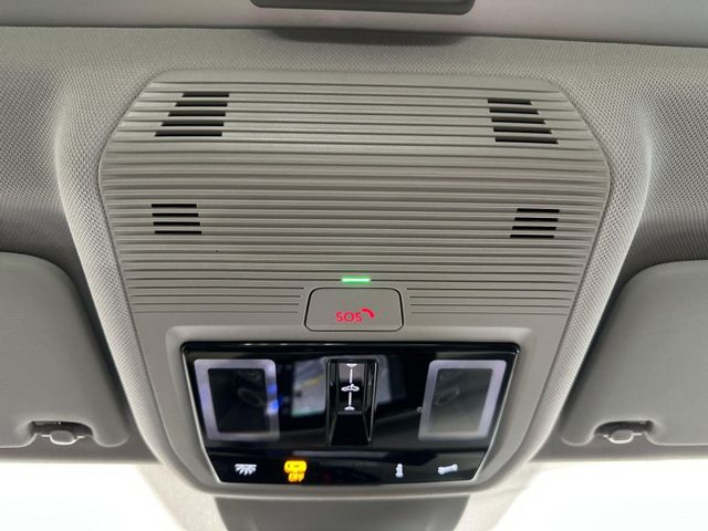 Golf VIII 2.0 TDI DSG MOVE LED+AHK+PANO+HUD+NAVI