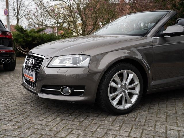 A3 Cabriolet 1.2 TFSI Ambition XENON+18'+SZH VOR
