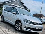 Volkswagen Touran Sound BMT/Start-Stopp*7 SITZE*KAMERA*NAVI - VW Touran Gebrauchtwagen in Lübeck