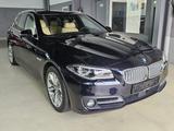 BMW 550 i Touring+ 1.Hand +**INDIVIDUAL**Mega-Ausst. - BMW 5er Reihe Gebrauchtwagen in Stuttgart