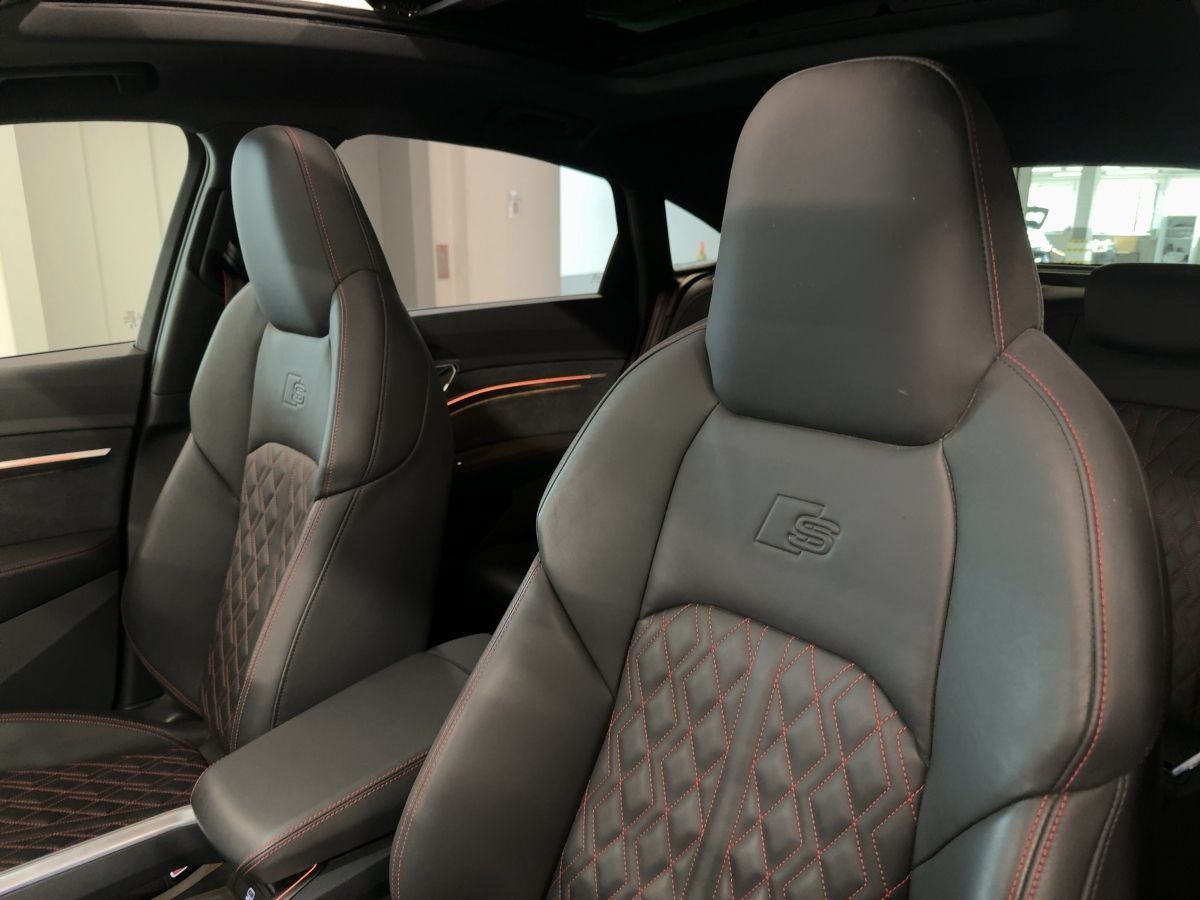 Audi Q8 e-tron - Bild 21