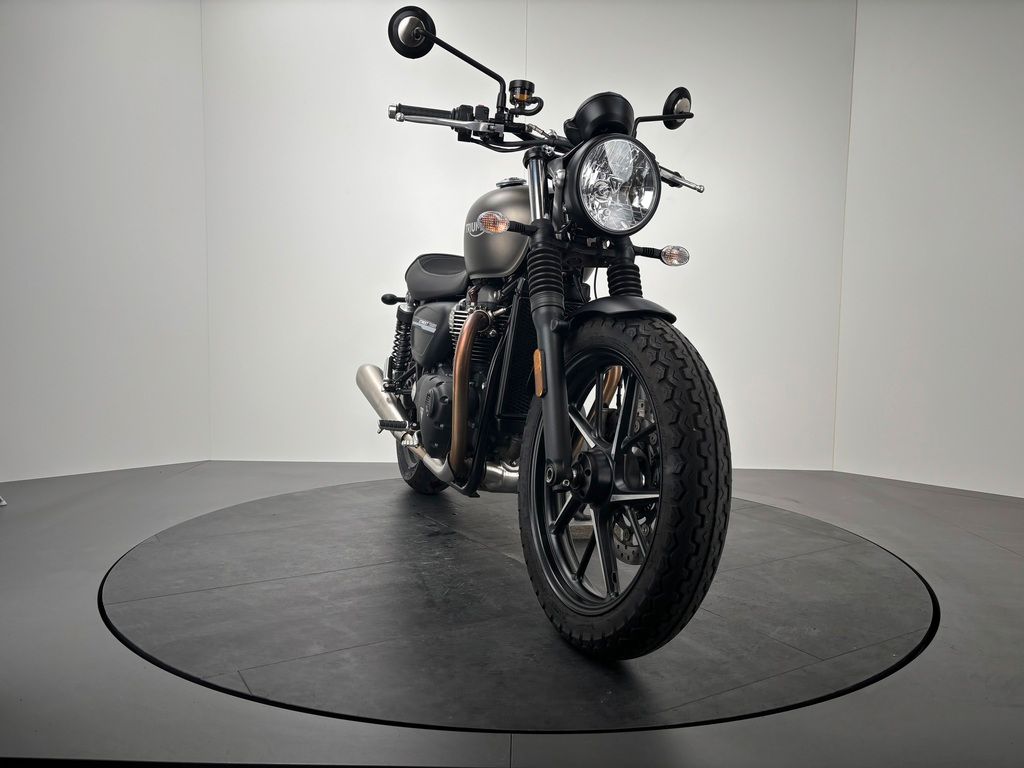 Fahrzeugabbildung Triumph STREET TWIN *1. HAND *WENIG KILOMETER