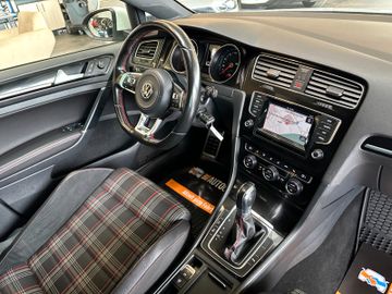 Volkswagen Golf VII Lim. GTI BMT *BiXenon*Navi*ACC*Kamera*
