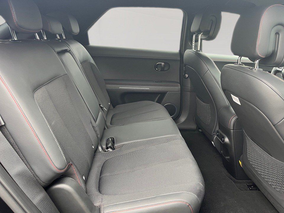 Fahrzeugabbildung Hyundai IONIQ 5 MY25 84kWh 229PS N LINE