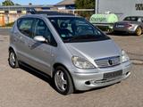 Mercedes-Benz A 160 AVANTGARDE Panorama - Leder - TÜV+ÖL NEU - gebrauchte Mercedes-Benz A 160 aus dem Jahr 2001
