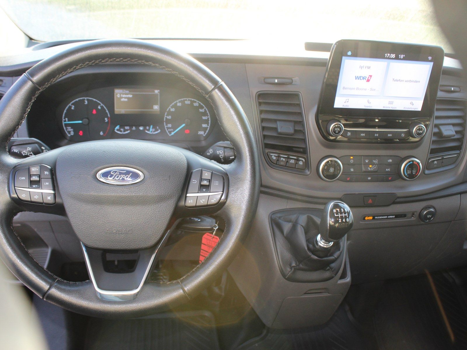 Fahrzeugabbildung Ford Transit Custom 340 L1 Trend Service-Line