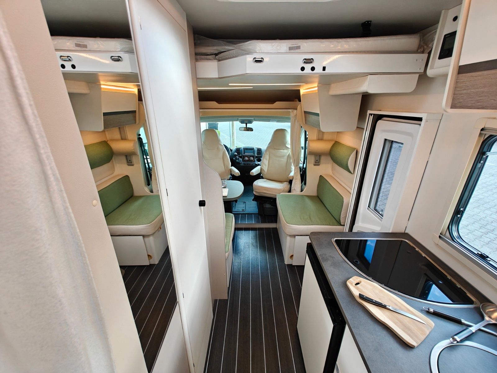 Fahrzeugabbildung XGO Dynamic 98 Plus - Modell 2025