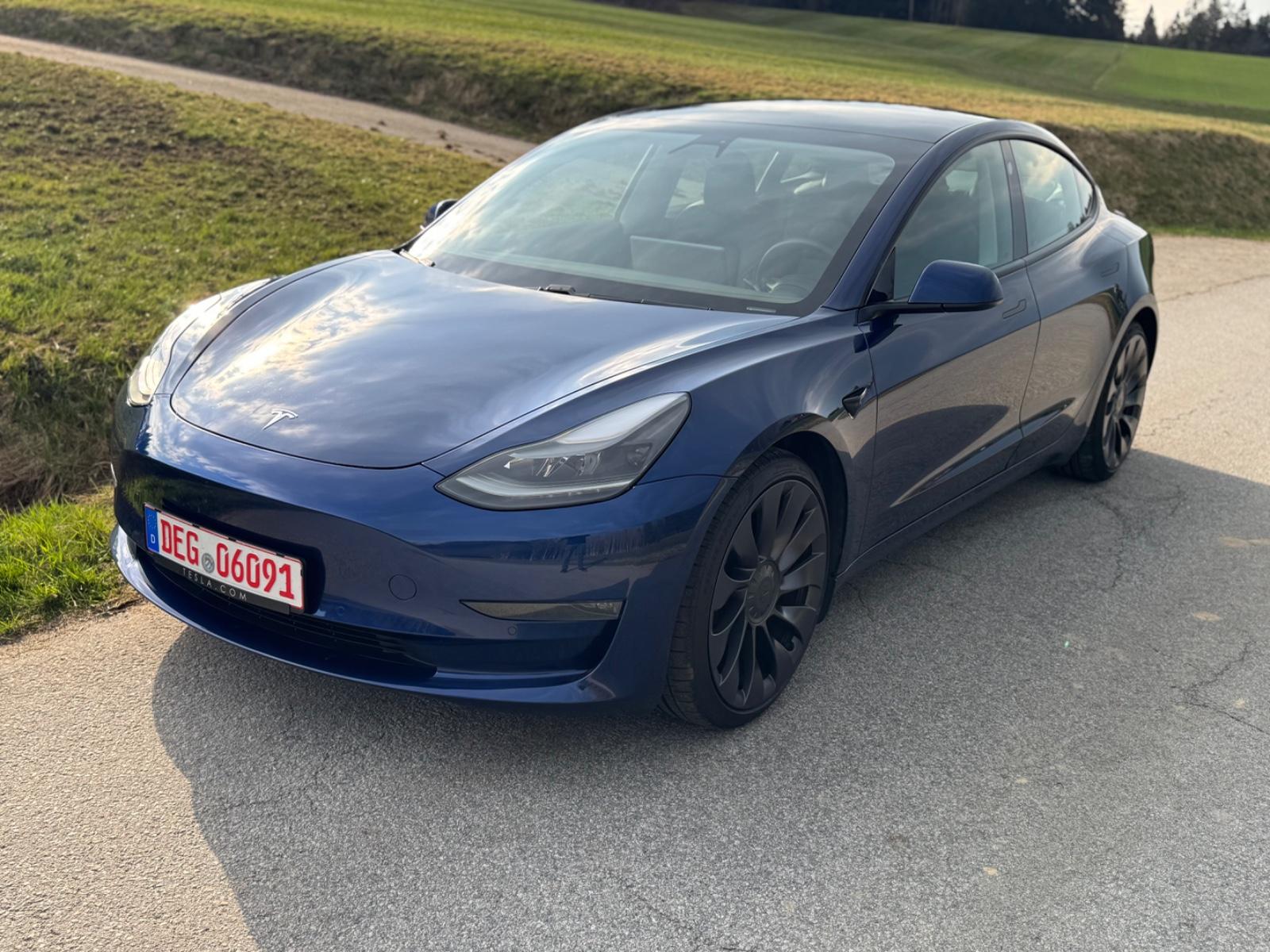 Tesla Model 3 Performance "FULL-SELF-DRIVE" WÄRMEPUMPE