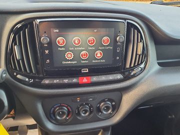 Bild 6 Fiat Doblo Kombi Maxi L2H1 - AHK,DAB,T.OMAT