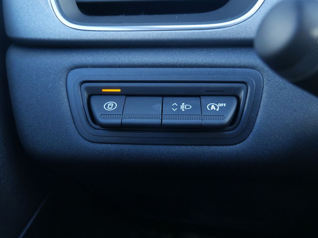 Fahrzeugabbildung Renault Captur Techno TCe 90