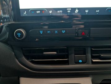 Ford Tourneo Custom L2 Titanium 5Jahre Garantie!*