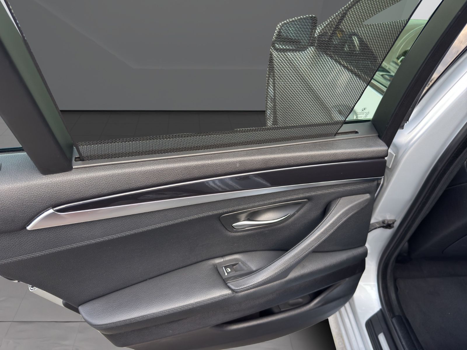 Fahrzeugabbildung BMW 530d Touring*Pano*hinterachslenk*Vollausstattung