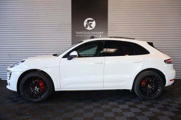 Porsche Macan - 3