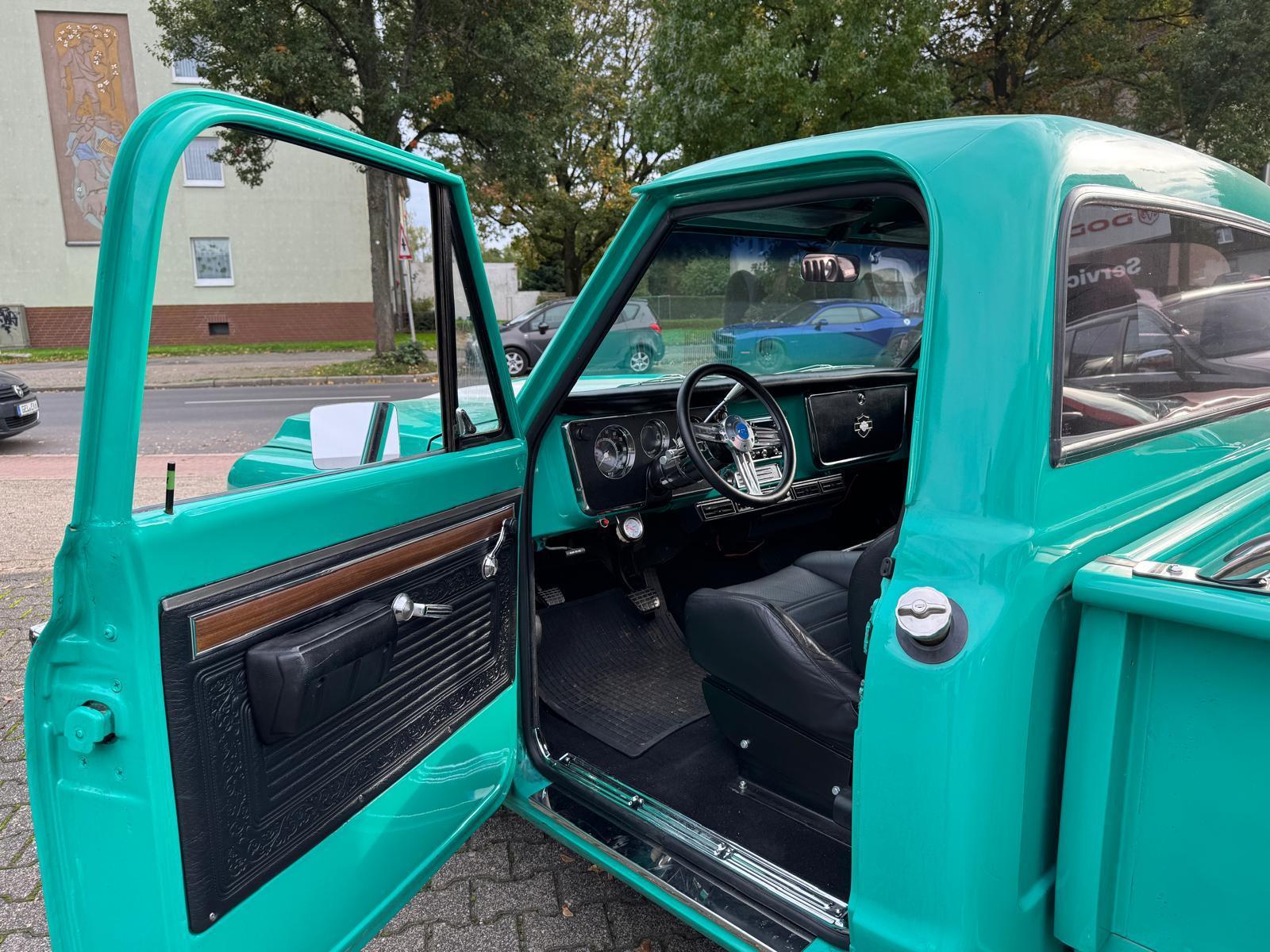 Chevrolet C10 Sidestep V8 Pick-Up Top Zustand H-Zulassung