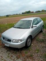 Audi Kraftfahrzeug - gebrauchte Audi A3 aus dem Jahr 2000