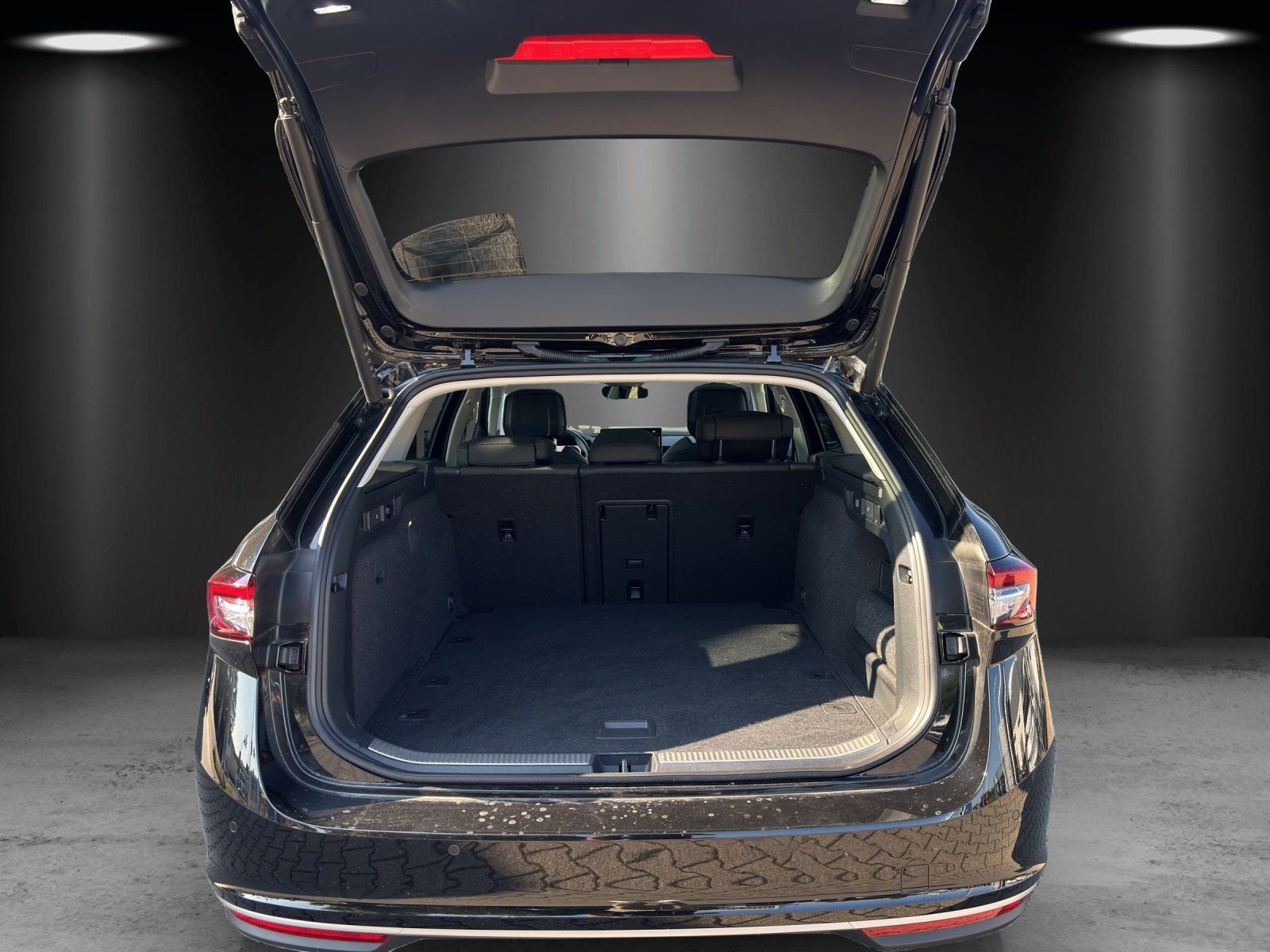 Fahrzeugabbildung SKODA Superb C L&K 2,0 TDI 110kW DSG/MATRIX/AHK/STANDH