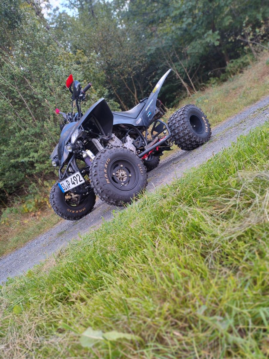 Explorer  2015 — rear view