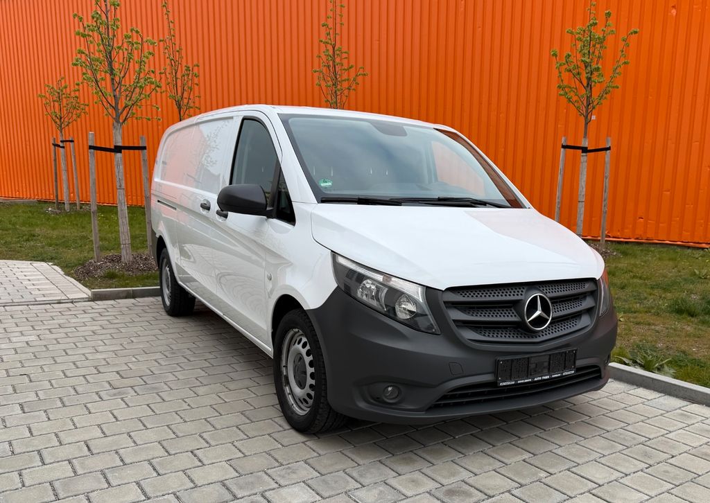 Image of Mercedes-Benz Vito