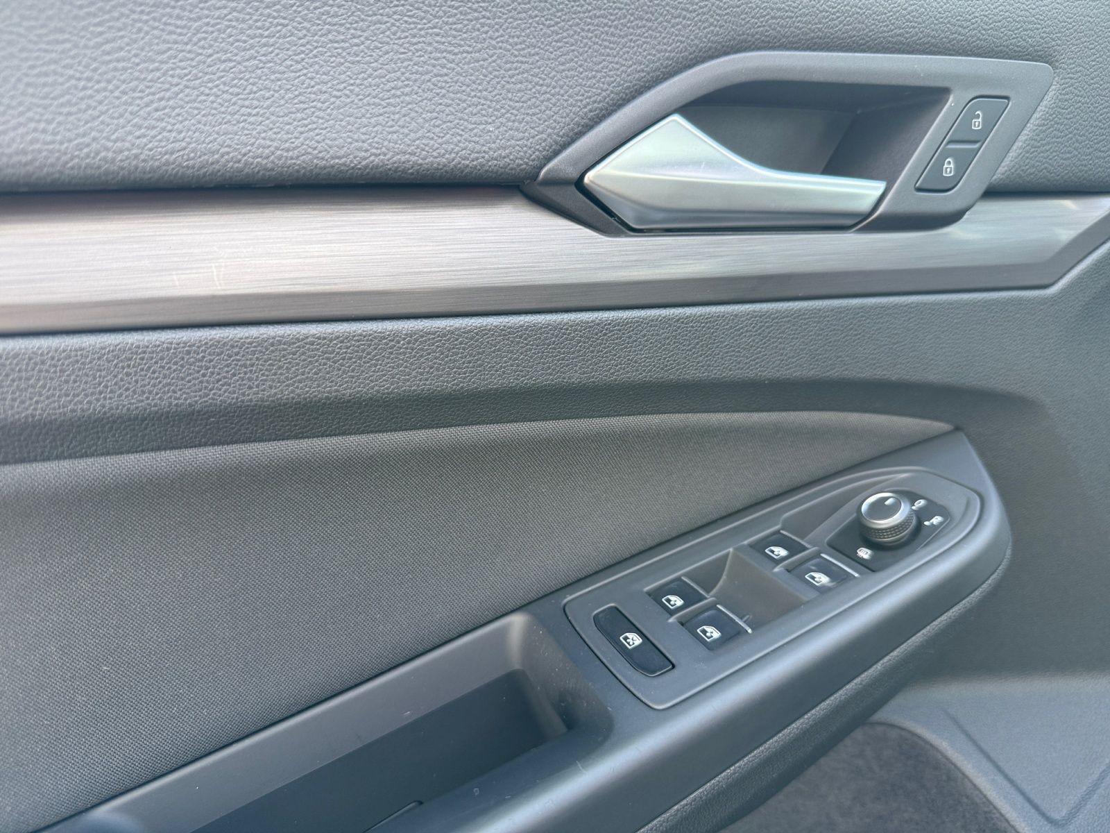 Fahrzeugabbildung Volkswagen Golf VIII 2.0 TDI Style AHK MATRIX-LED