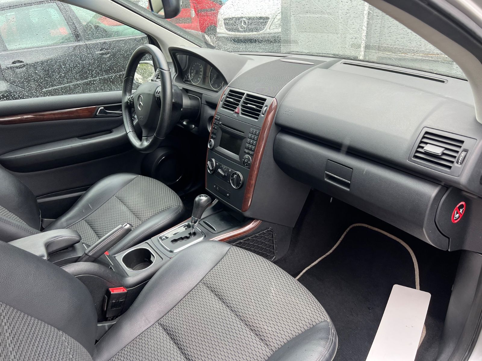 Fahrzeugabbildung Mercedes-Benz A 180 CDI ELEGANCE AUTOMATIK GETRIEBE NOTLAUF