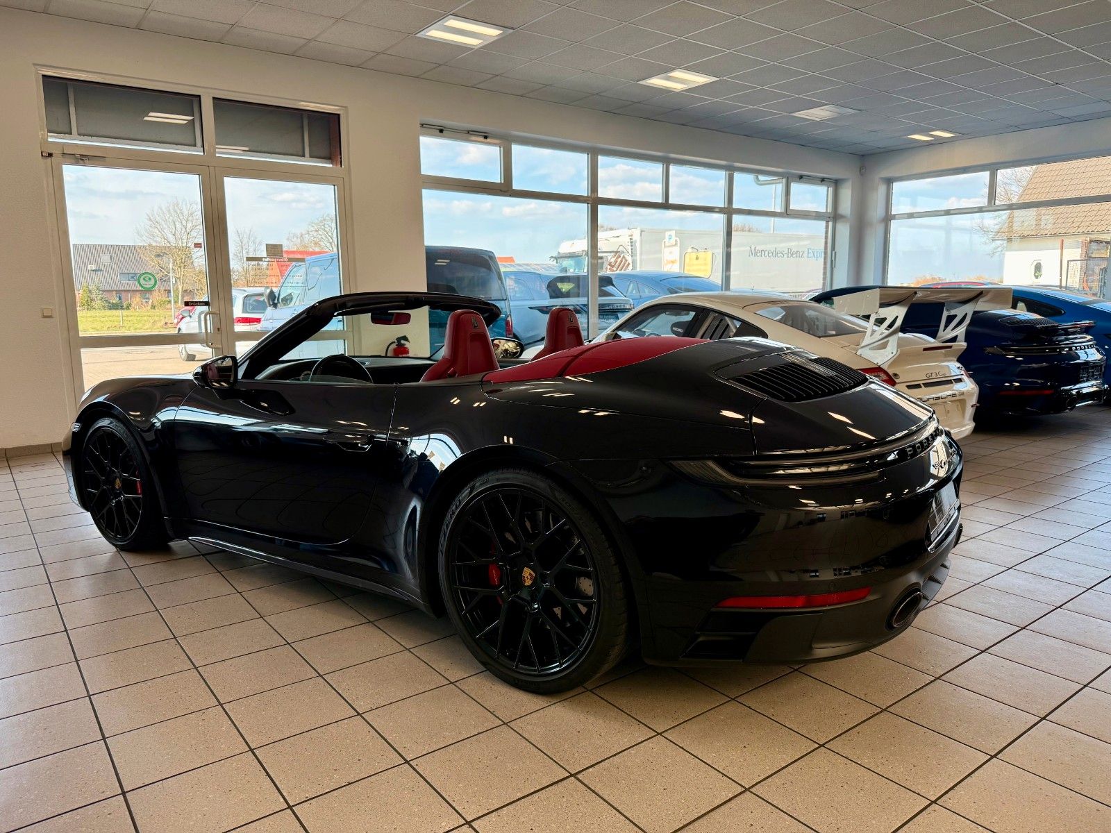 Fahrzeugabbildung Porsche 911 992 Carrera GTS Cabrio LIFT/ACC/360/APPROVED