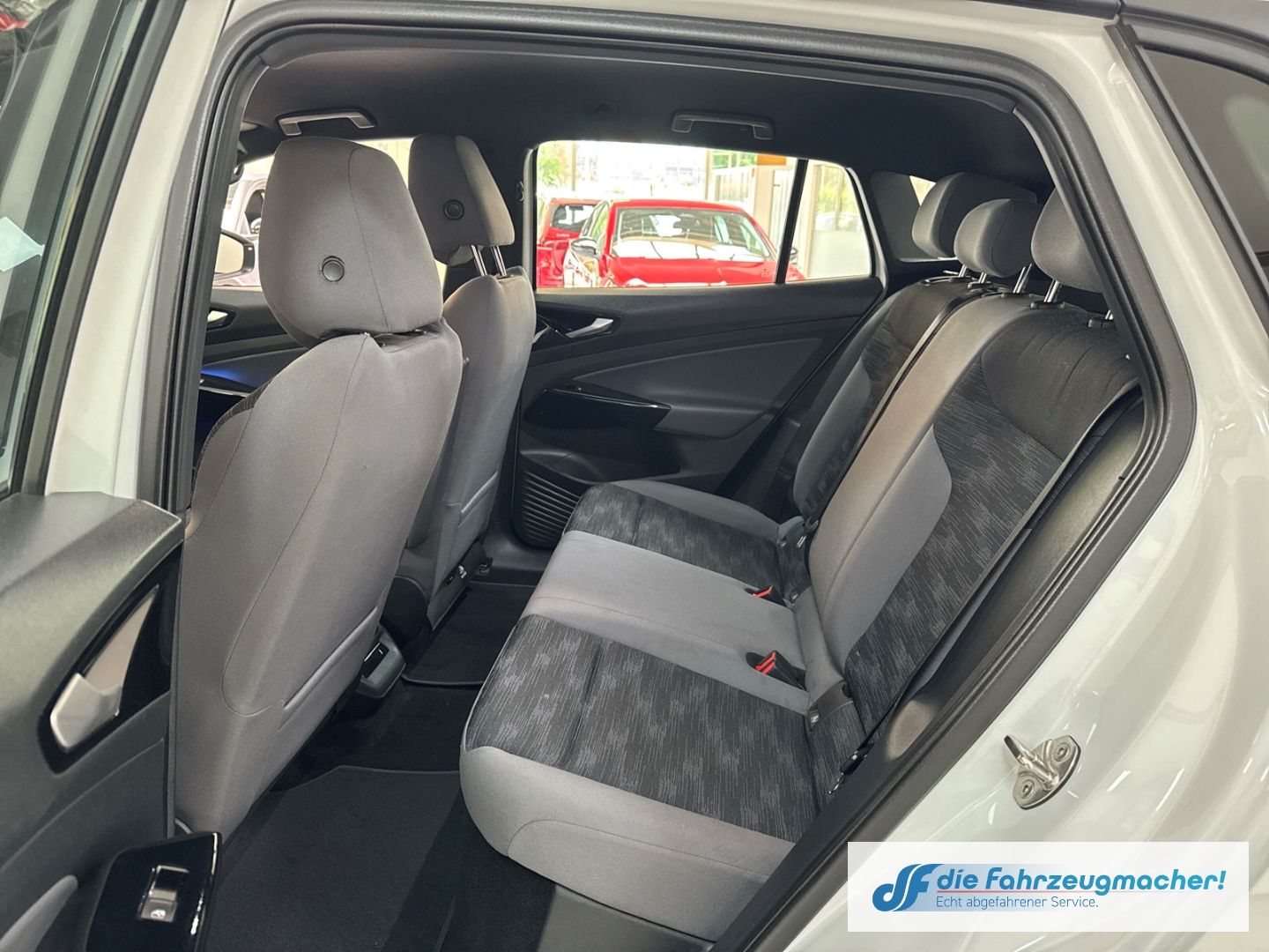 Fahrzeugabbildung Volkswagen ID.4 Pro 210 kW Navi LED ACC Apple CarPlay Andro