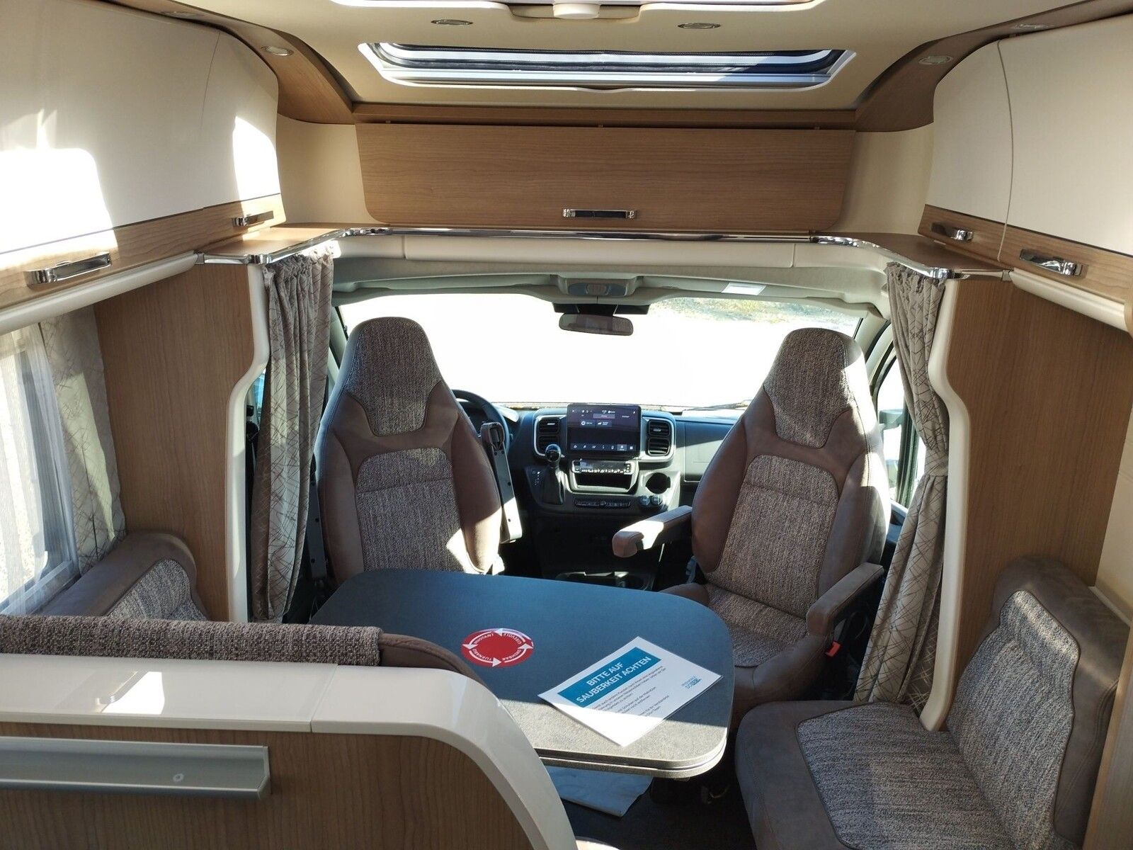 Fahrzeugabbildung Malibu T 460 LE SAT,Solar,Veloslide.Markise