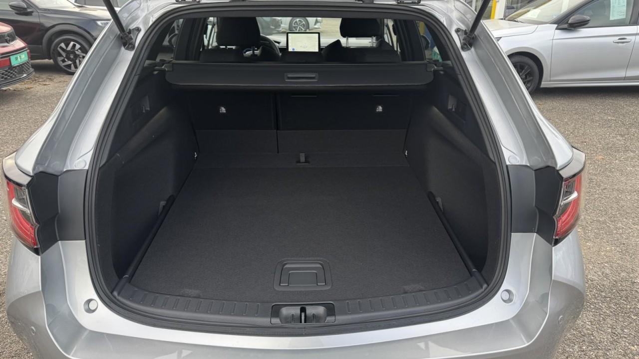 Suzuki Swace 1.8 Hybrid Comfort + NAV+SHZ+LHZ+RFS+ACC