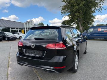 Volkswagen Golf - 12