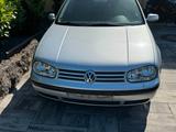 Volkswagen Golf IV Kombi mit Anhängerkupplung TÜV bis 07/25 - Volkswagen Golf mit Benzin-Antrieb: Kombi, Anhängerkupplung