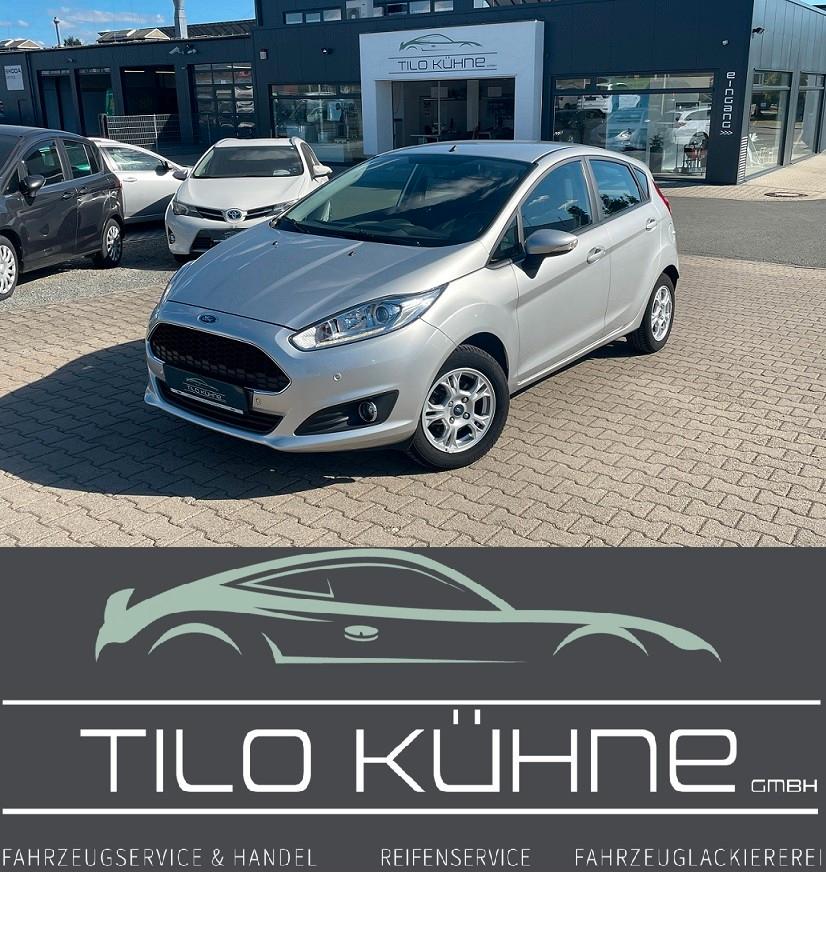 Ford Fiesta Celebration Winterpaket PDC Automatik