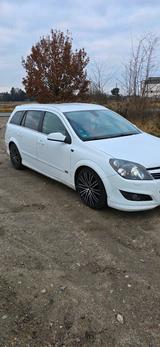 Opel opel astra h opc line - Opel Astra: Opc Line H