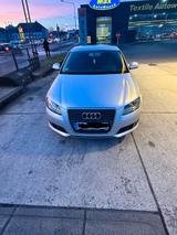 Audi A3 / 1,6 / NEU Zahnriemen / NEU TÜV - Audi A3: Zahnriemen