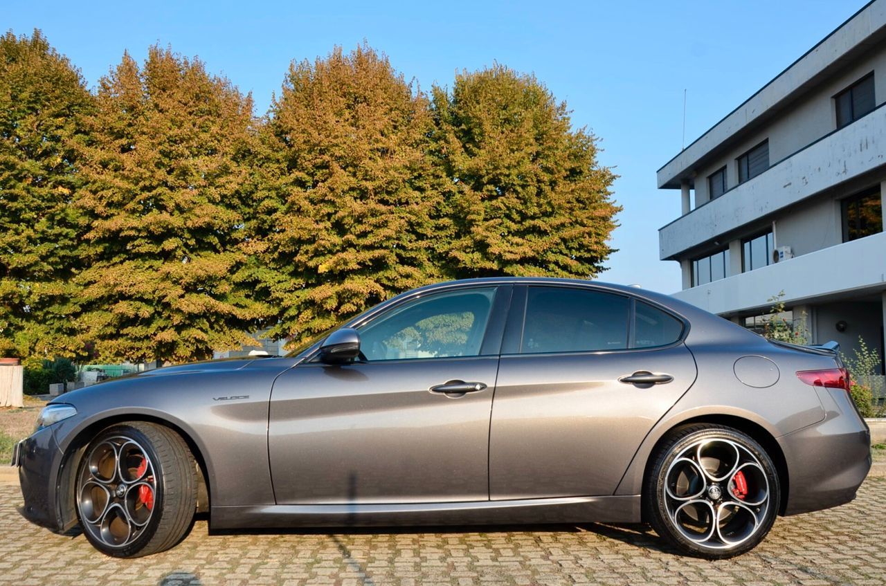 Alfa Romeo ALFA ROMEO GIULIA 2.2 T VELOCE Q4 AWD 210cv AUTO imagem 3