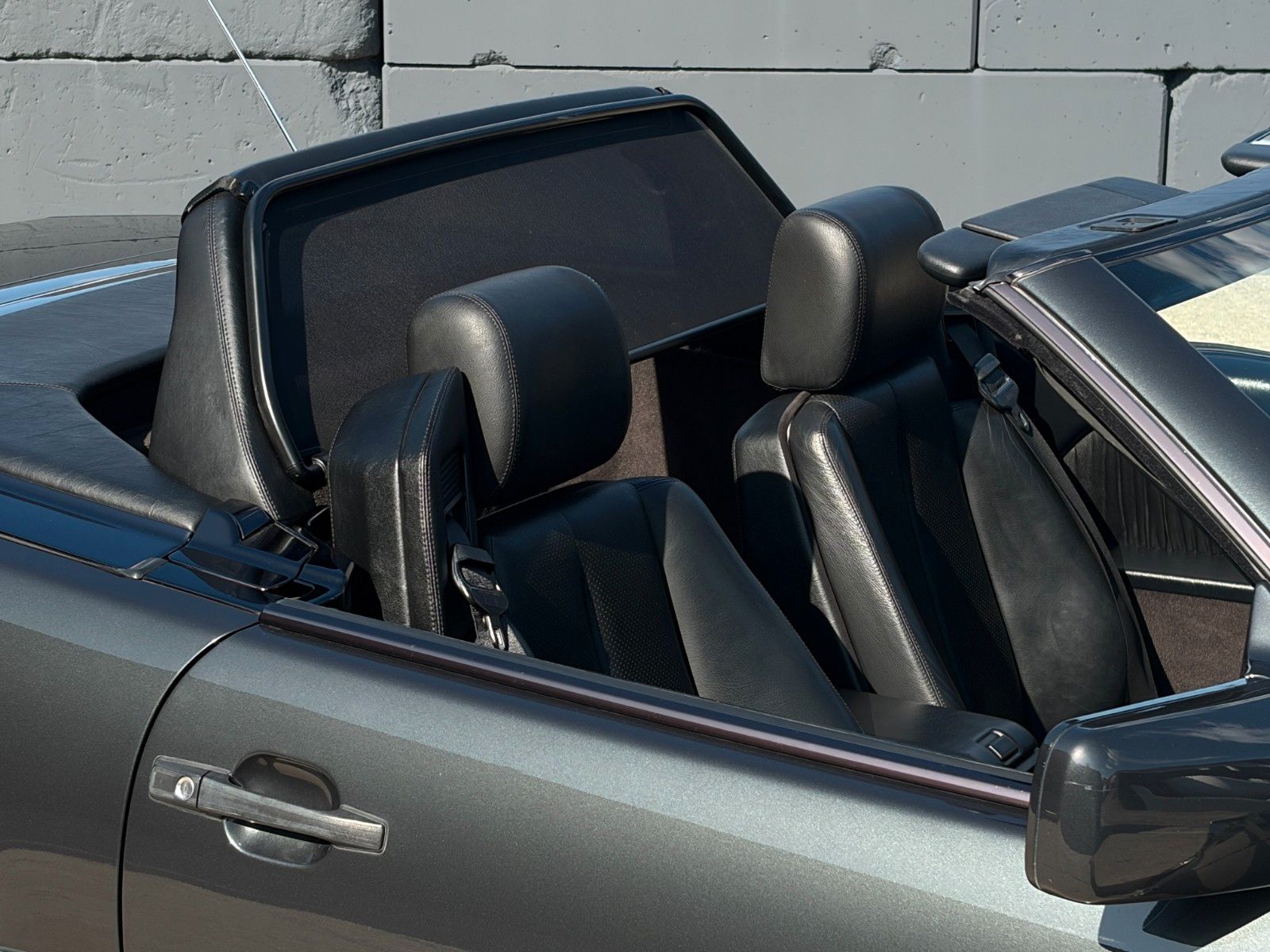 Fahrzeugabbildung Mercedes-Benz SL 320 R129 Cabrio Autom. AMG unfallfrei Note 2