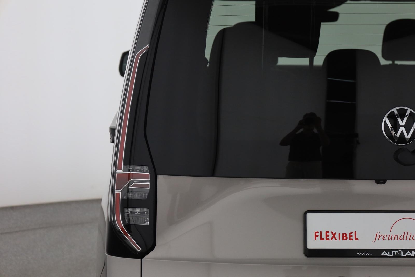 Volkswagen Caddy Maxi 1.5 TSI DSG Kamera 7-Sitzer AHK