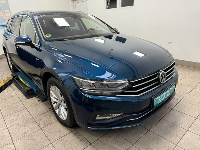 Volkswagen PASSAT VARIANT 2.0  TDI BUSINESS ACC DSG KAMERA