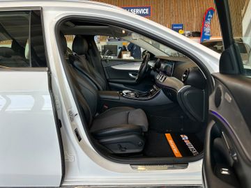 Mercedes-Benz E 350 d *4Matic*Led*Multibeam*Pano*AHK*