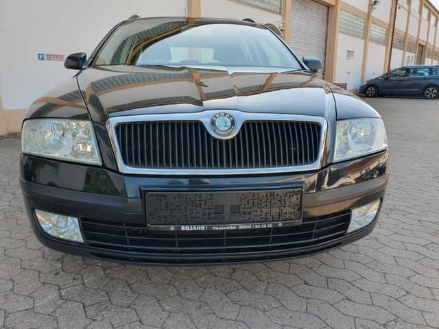 Skoda Octavia Combi 1.6 Ambiente*Klimatronic*