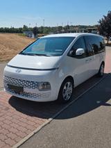 Hyundai STARIA 2.2 CRDi Prime 9-Sitzer Automatik 4WD... - Hyundai STARIA von privat