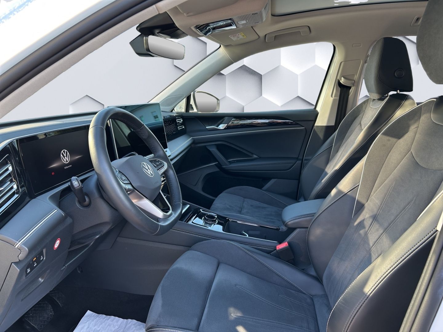 Tiguan Elegance 1,5 eHybrid OPF 110 kW AHZV Matr