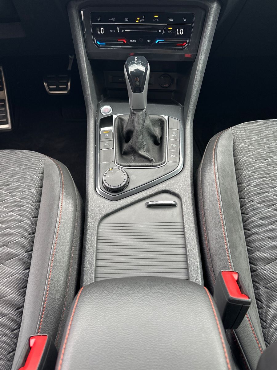 Fahrzeugabbildung SEAT Tarraco 2.0 TDI DSG FR NAV+LED+AHK+ACC+KAM+19ZO