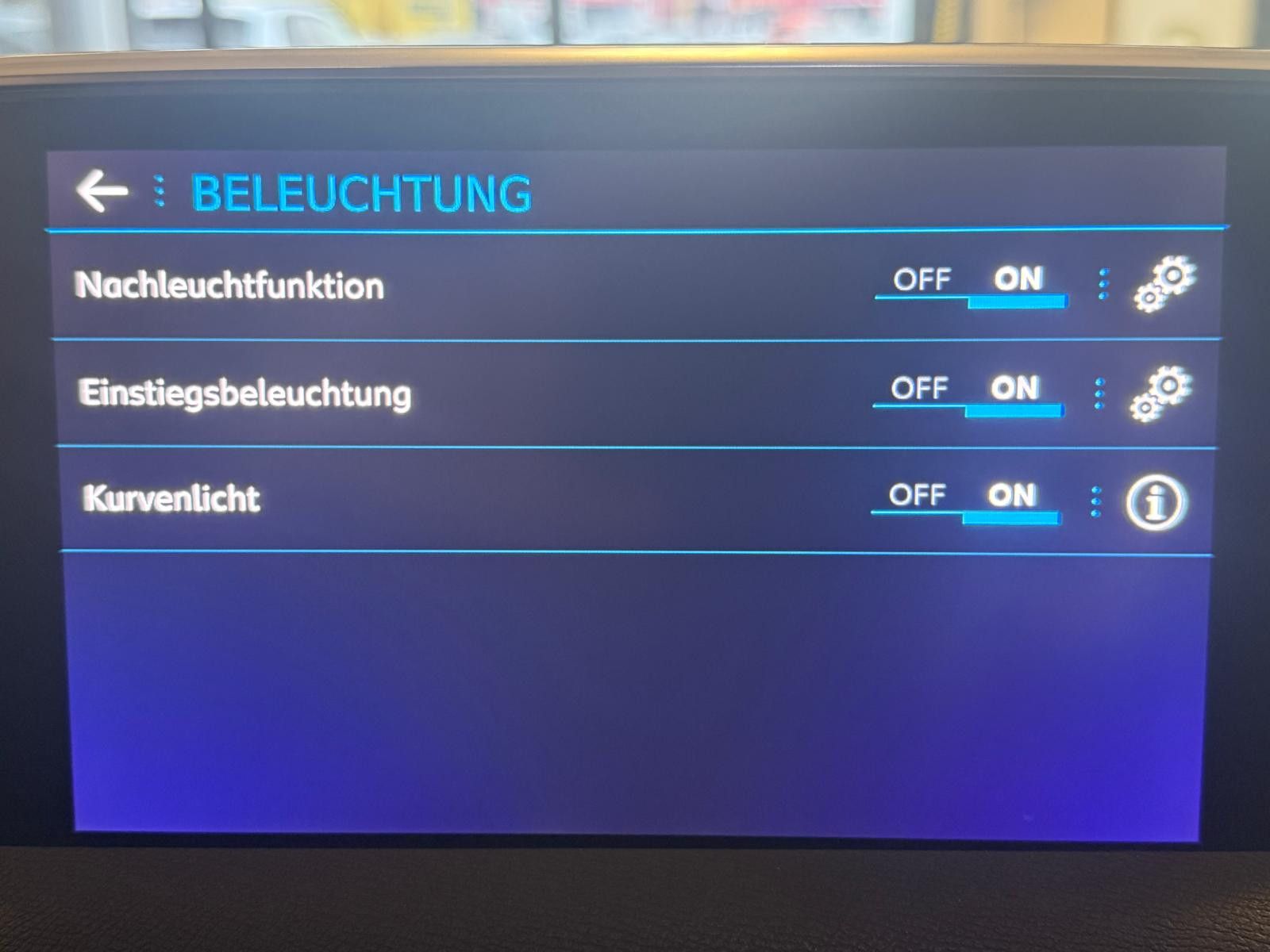 Fahrzeugabbildung Peugeot 3008 Allure  GT /SCHECKHEFT/ LED/AHK/ PANORAMA